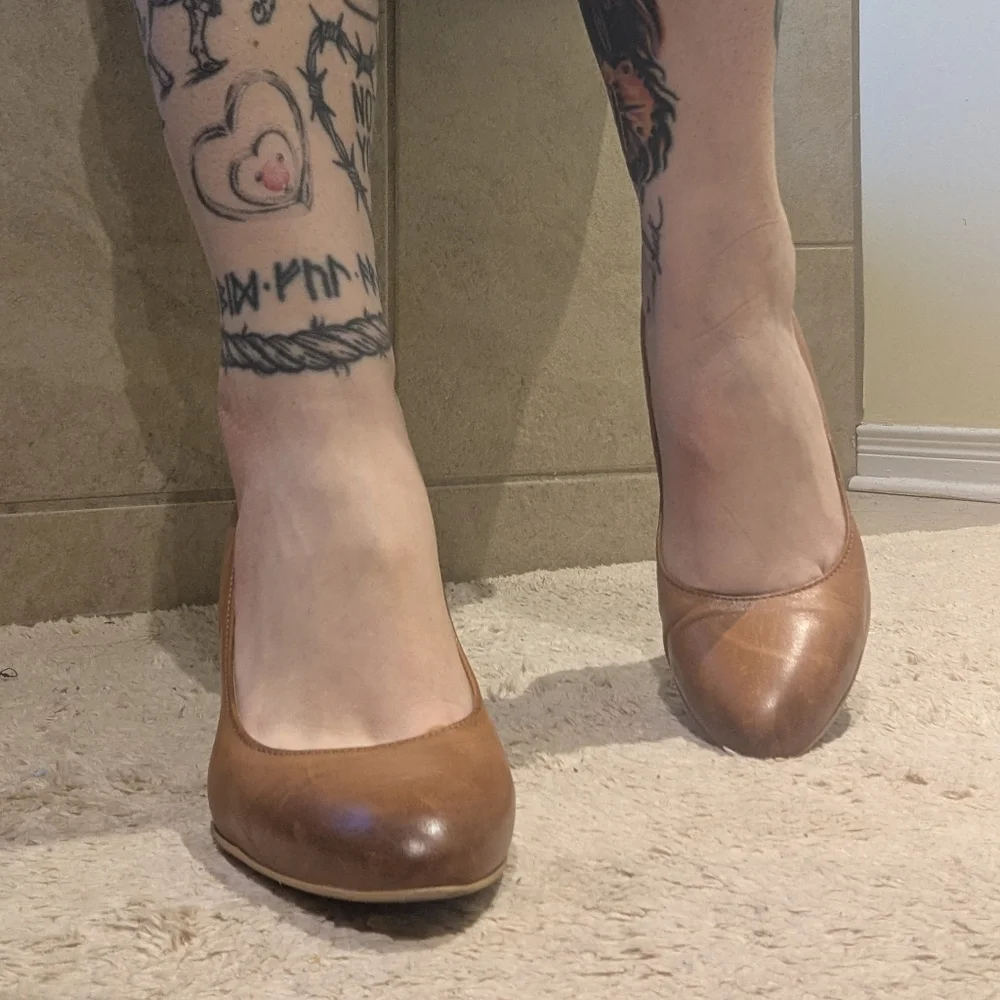 Lasocki Genuine Leather Light Brown Caramel Classic Low Heels SZ 38 (8 US) - Picture 13 of 14